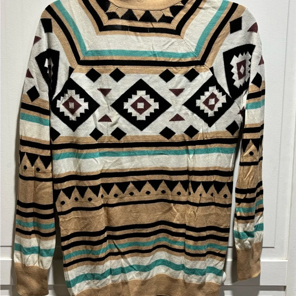 LA Hearts Geometric Patterned Cardigan - Picture 2 of 3